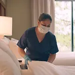 Comfort Suites Palestine 